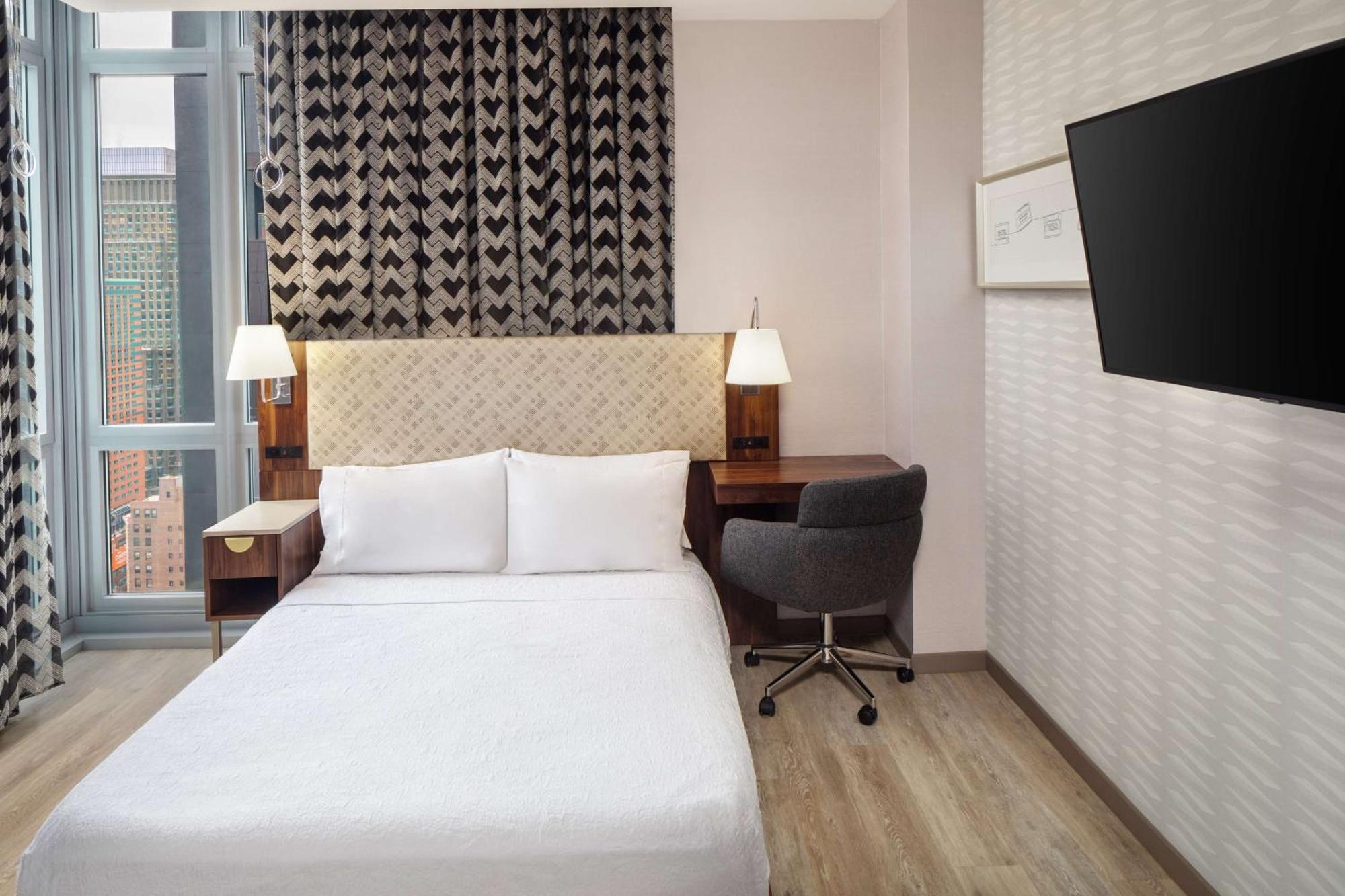 Home2 Suites By Hilton New York Times Square Exterior foto